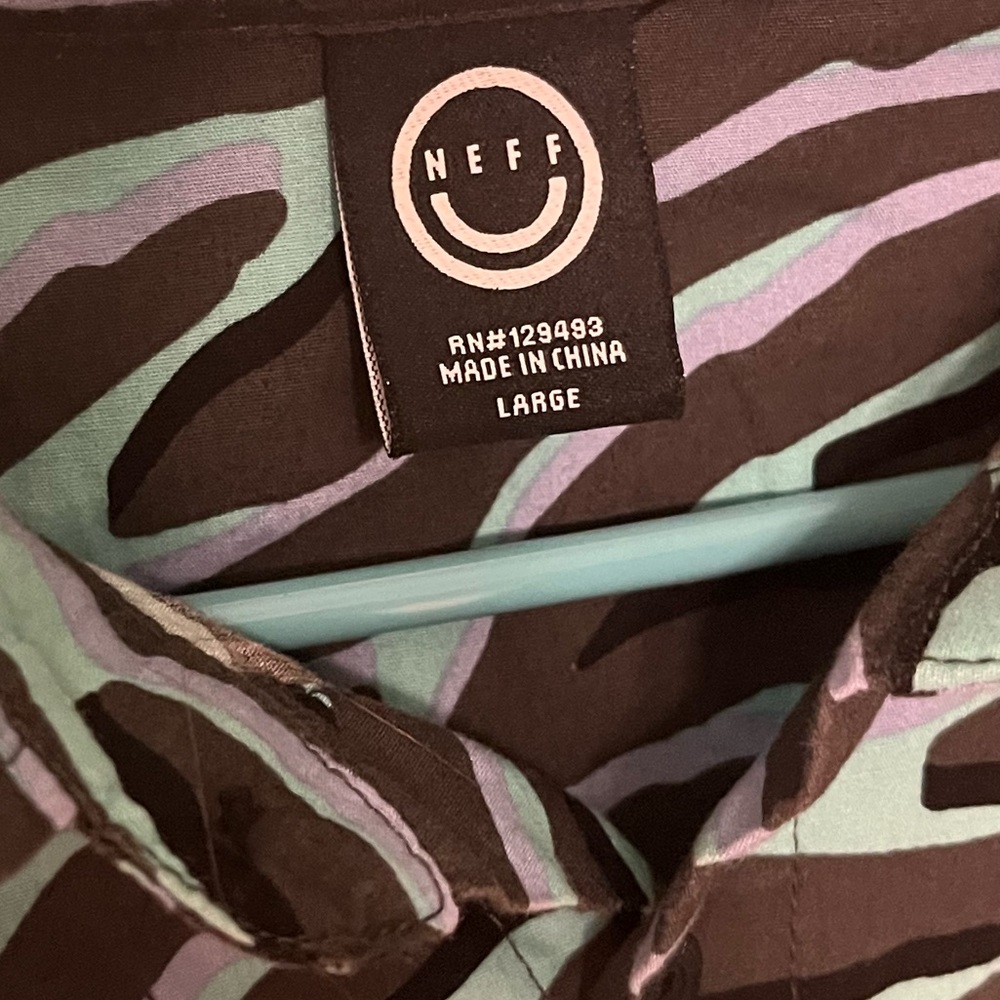 Neff button up - Picture 3 of 6